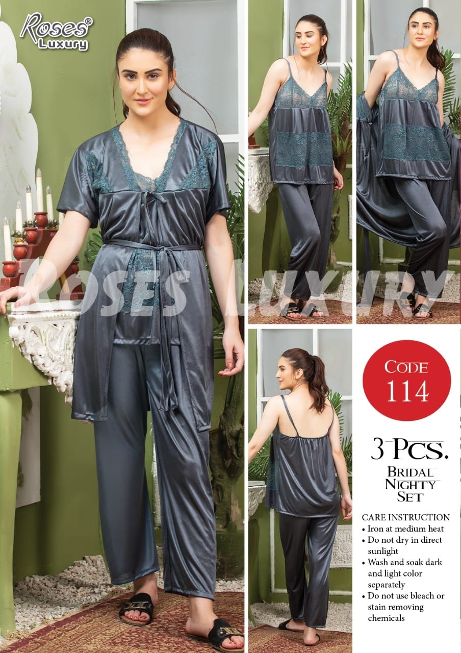 Roses Luxury 3-Piece Pajama Nightwear Set